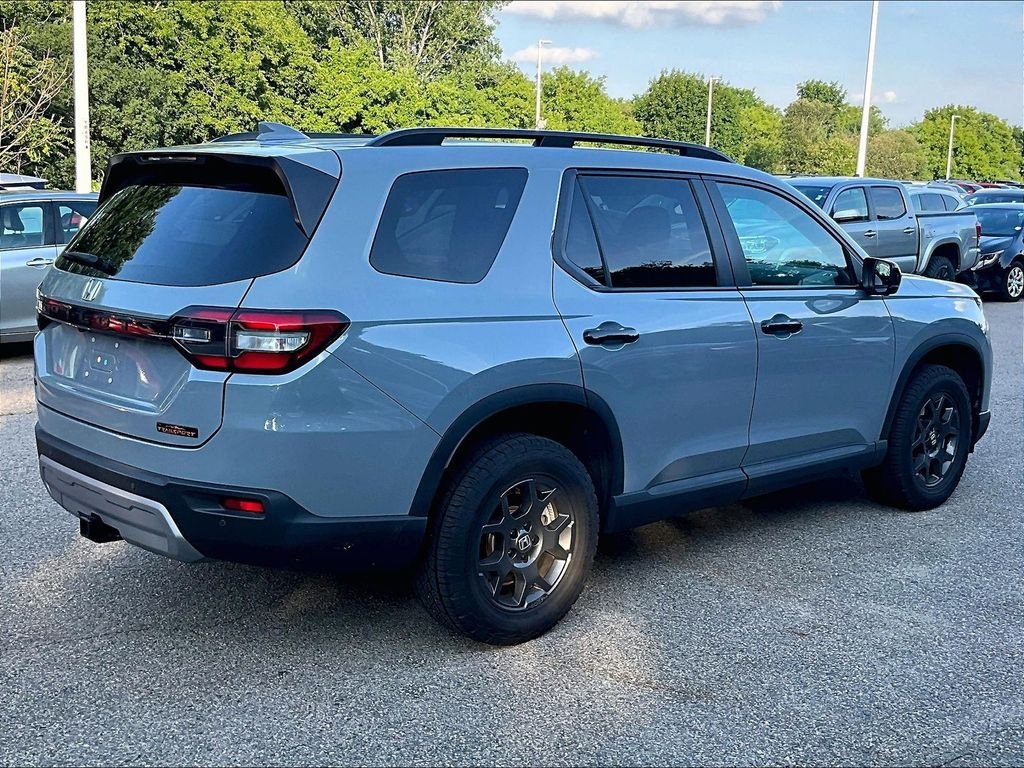 Used 2025 Gray Honda TrailSport image 6