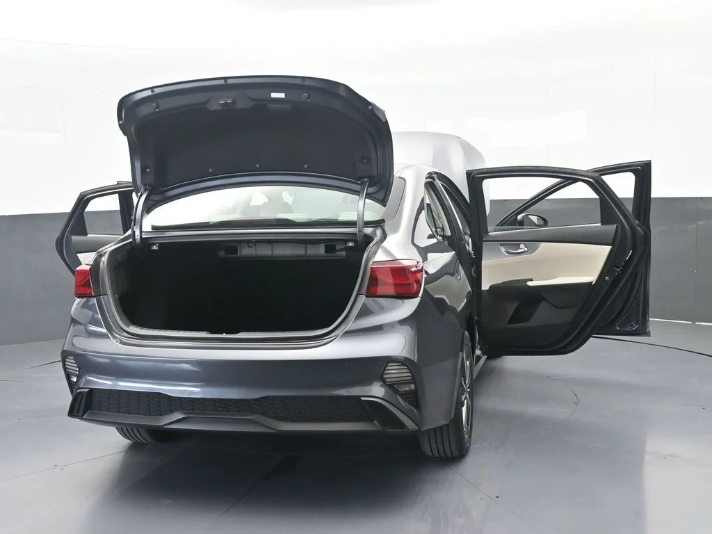 Used 2023 Gravity Gray Kia LXS image 64