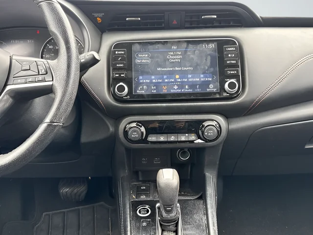 Used 2023 Gray Nissan SR image 14