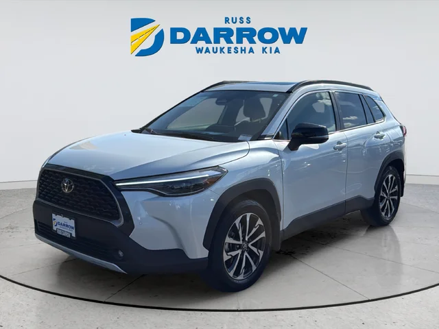 2025 Toyota Corolla Cross XLE