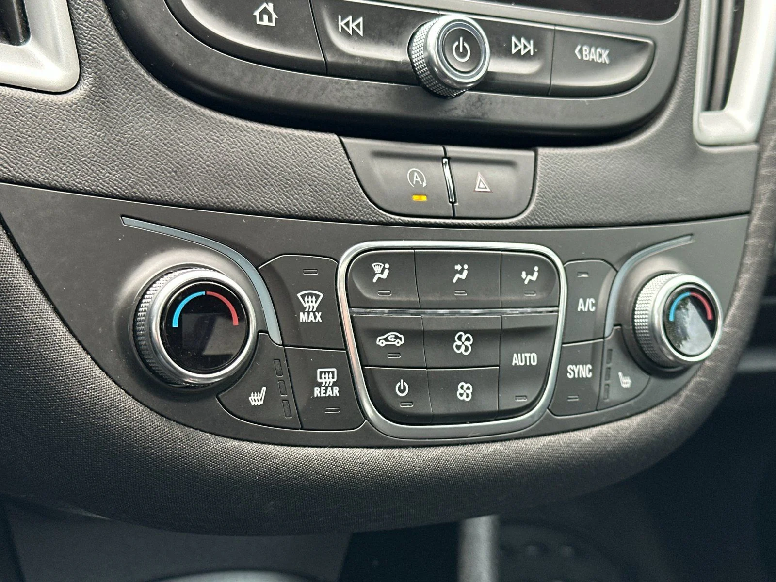 2024 Chevrolet Malibu 1LT - Photo 19