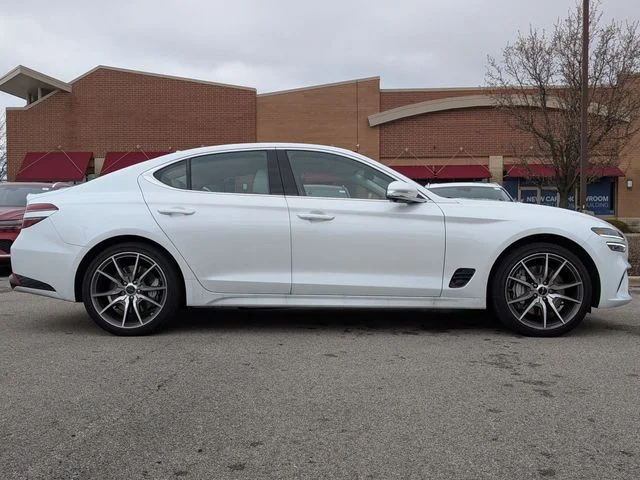 Used 2026 White Genesis 2.5T Prestige image 8
