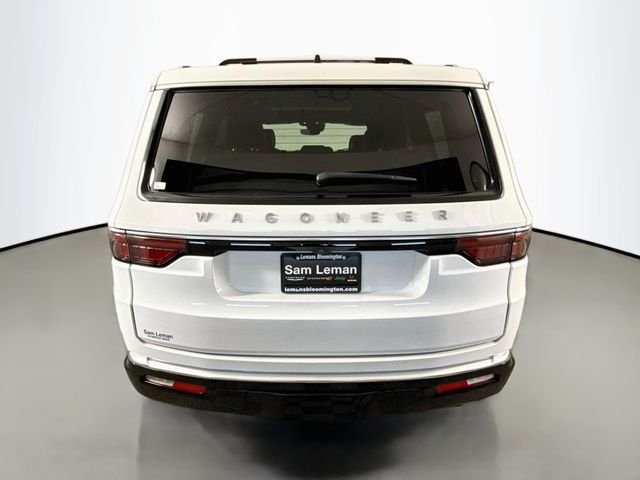 Used 2024 White Jeep Base image 6