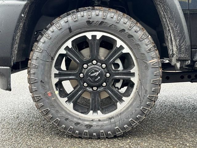 New 2026 Forged Blue Metallic Exterior Paint RAM Rebel image 9