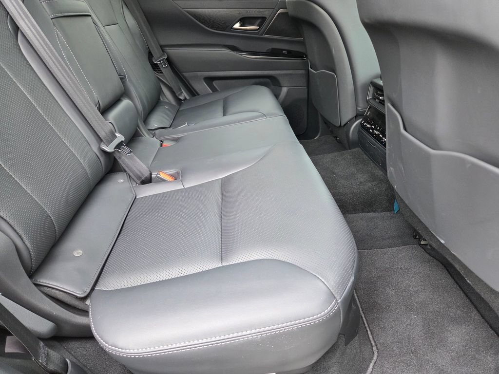 2026 Lexus LX 700h Luxury - Photo 40