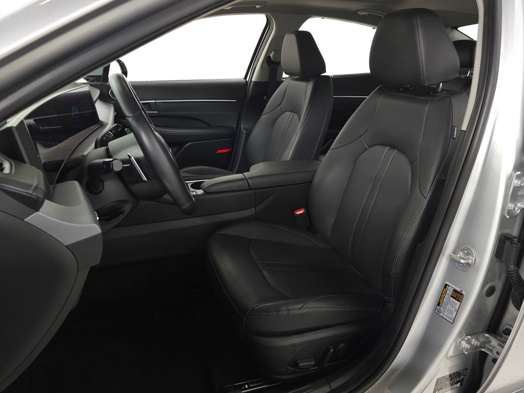 2025 Hyundai Sonata Hybrid Limited - Photo 19