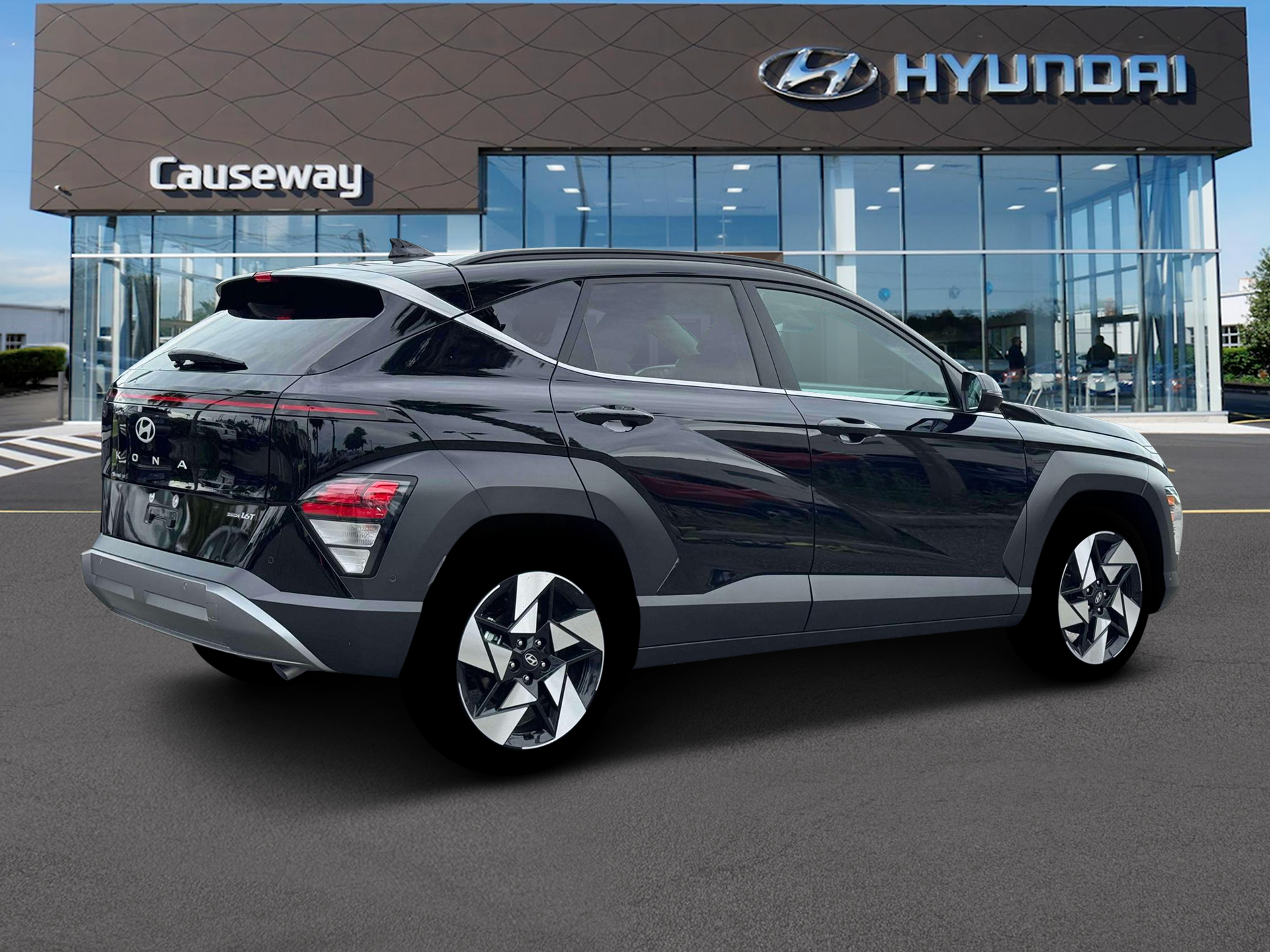 2026 Hyundai Kona Limited - Photo 8