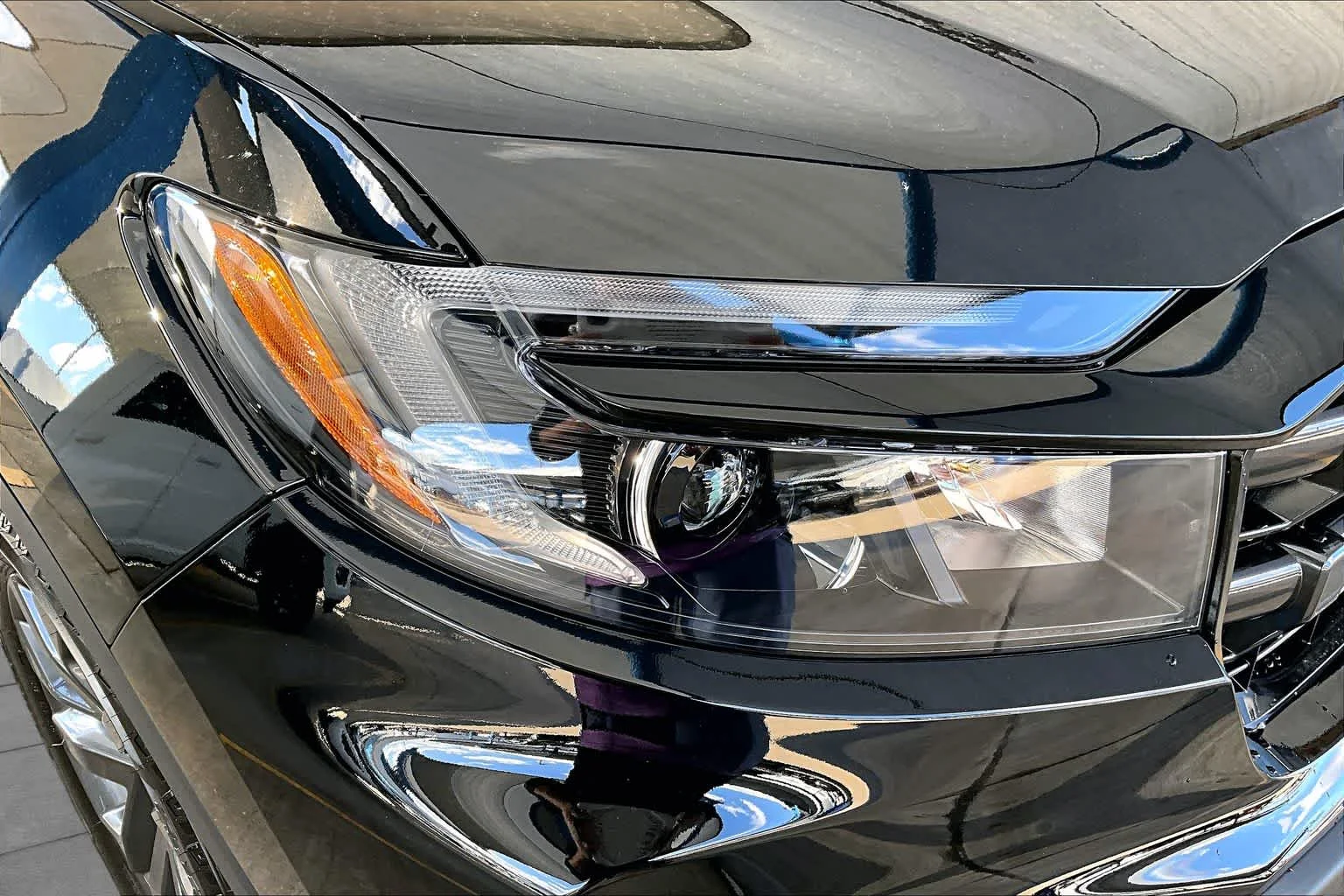 2026 Honda Ridgeline Sport - Photo 13
