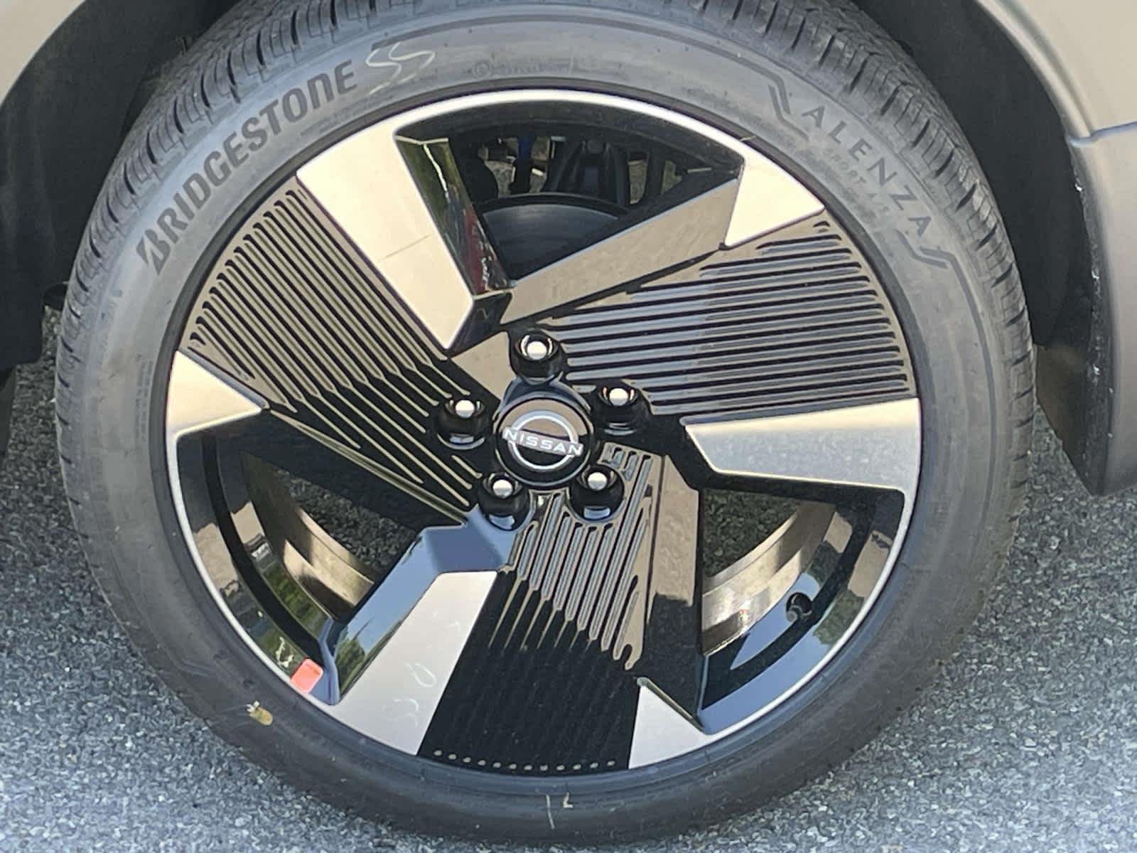 New 2026 Super Black Nissan SR image 15