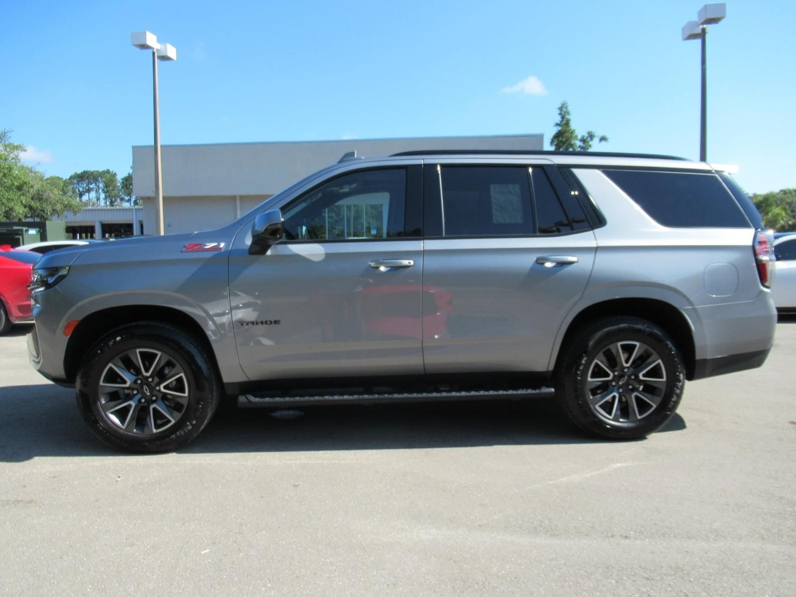 Used 2024 Gray Chevrolet Z71 image 4