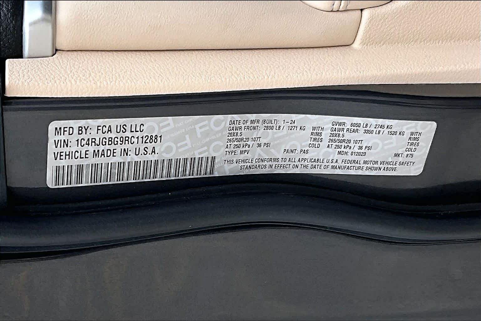 Used 2024 Baltic Gray Metallic Clearcoat Jeep Limited image 46