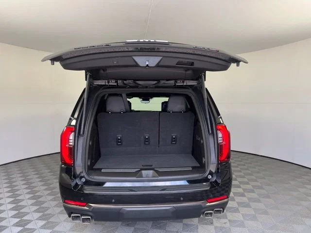 2025 GMC Yukon AT4 Ultimate - Photo 37