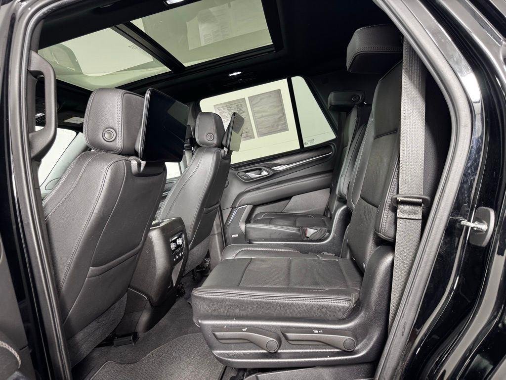 Used 2021 Onyx Black GMC Denali image 19