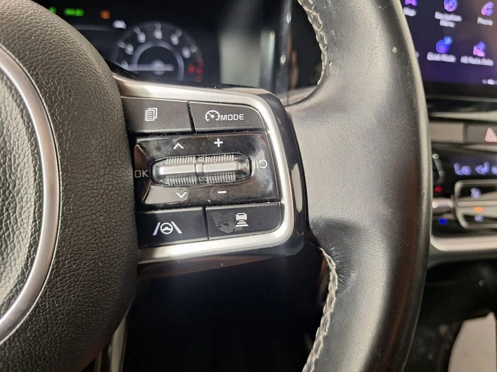 Used 2023 Ebony Black Kia SX image 23