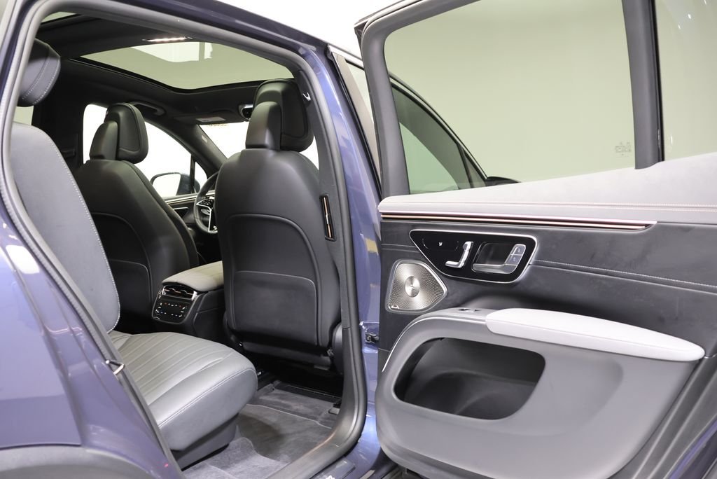 Certified Used 2023 Twilight Blue Metallic Mercedes-Benz 450 image 49