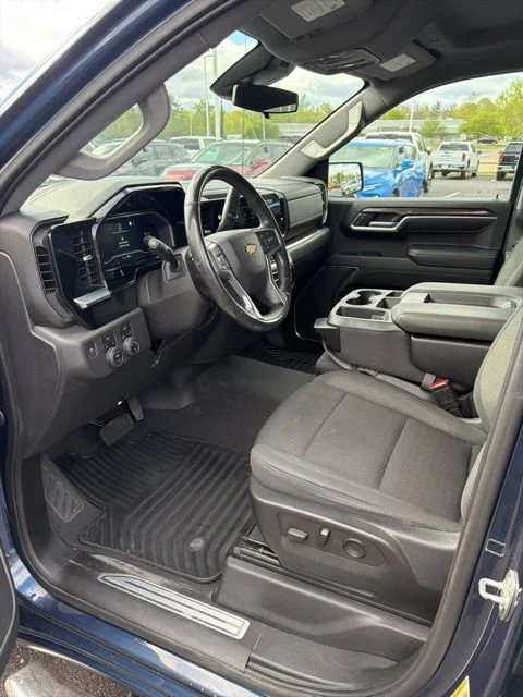 Used 2022 Northsky Blue Metallic Chevrolet LT (2FL) image 12
