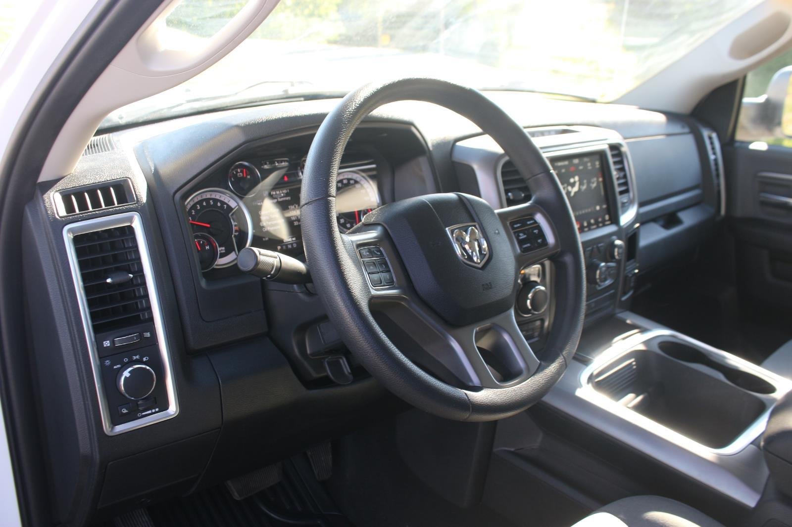 Used 2023 White Ram SLT image 15