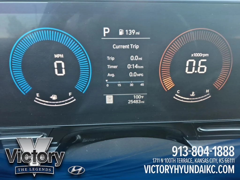 Used 2025 Gray Hyundai SEL image 15
