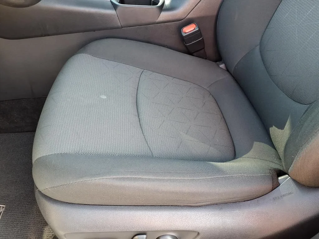 Used 2024 White Toyota XLE image 4
