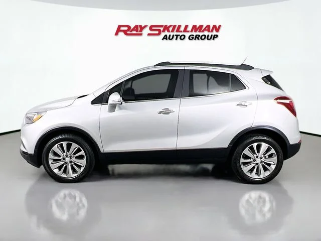 Used 2019 Silver Buick Preferred image 4
