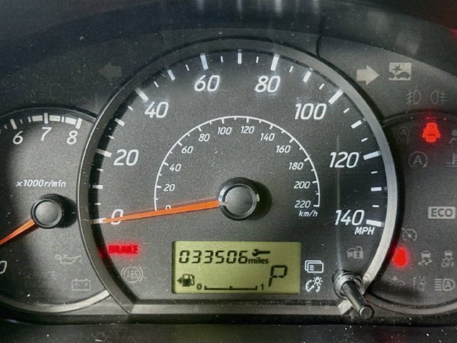 Used 2024 Graphite Gray Metallic Mitsubishi ES image 12