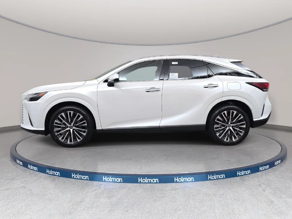 New 2026 Eminent White Pearl Lexus PREMIUM PLUS image 8