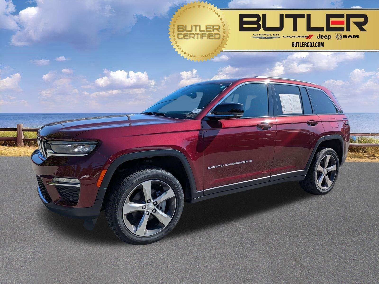 Used 2025 Velvet Red Pearlcoat Jeep Limited image 1