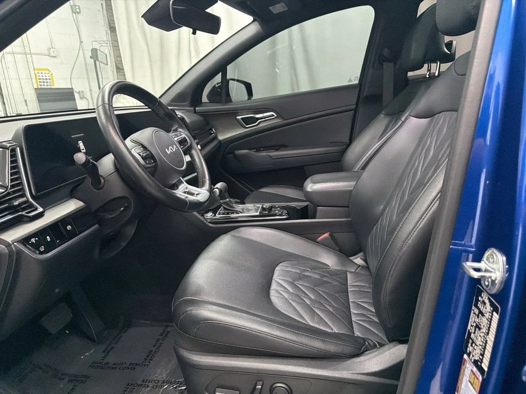 Used 2023 Blue Kia X-Line image 14