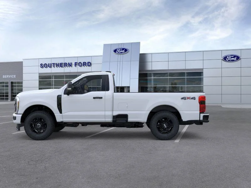New 2026 Oxford White Ford XL image 3