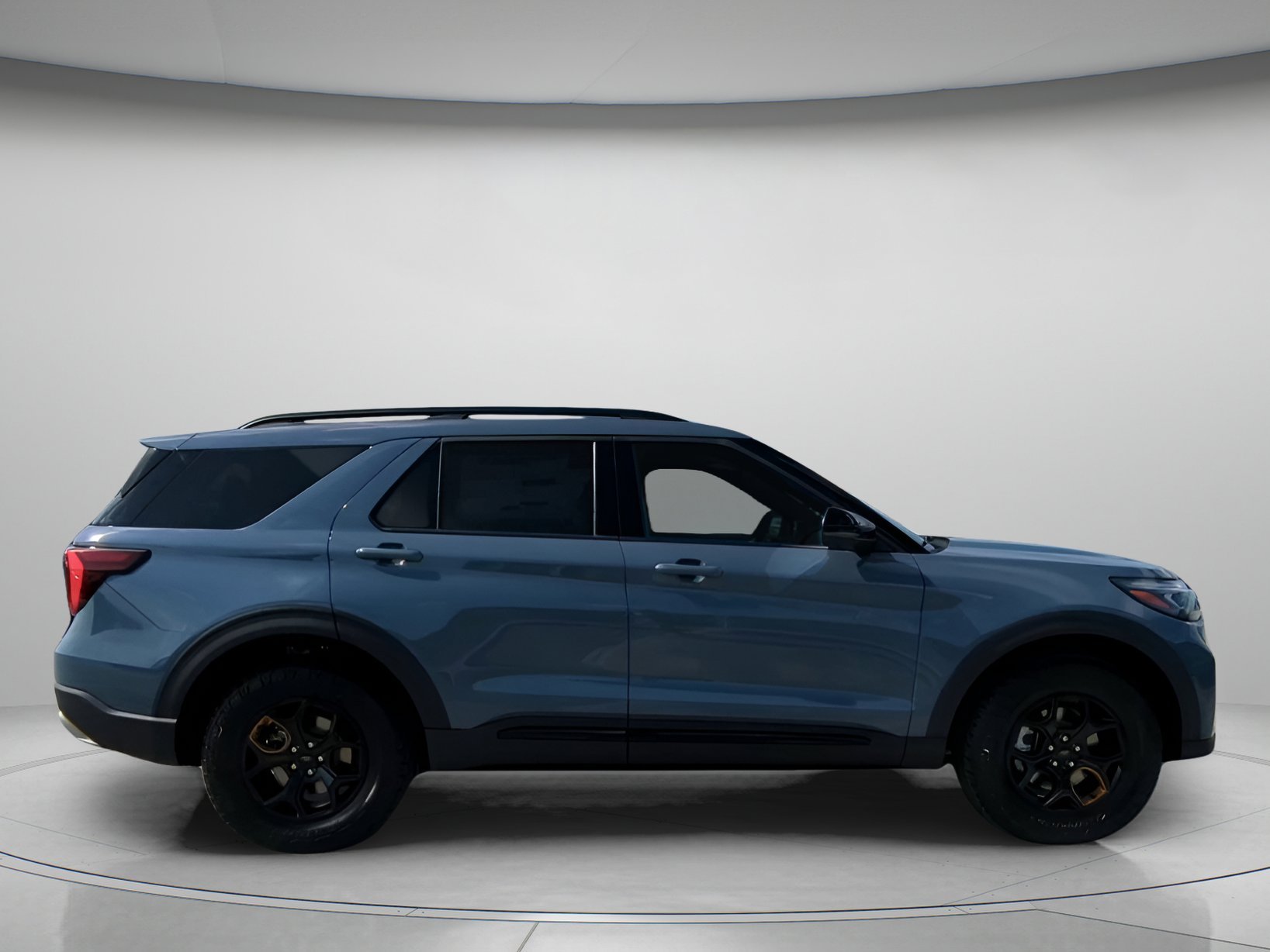 New 2026 Vapor Blue Metallic Ford Tremor® image 29