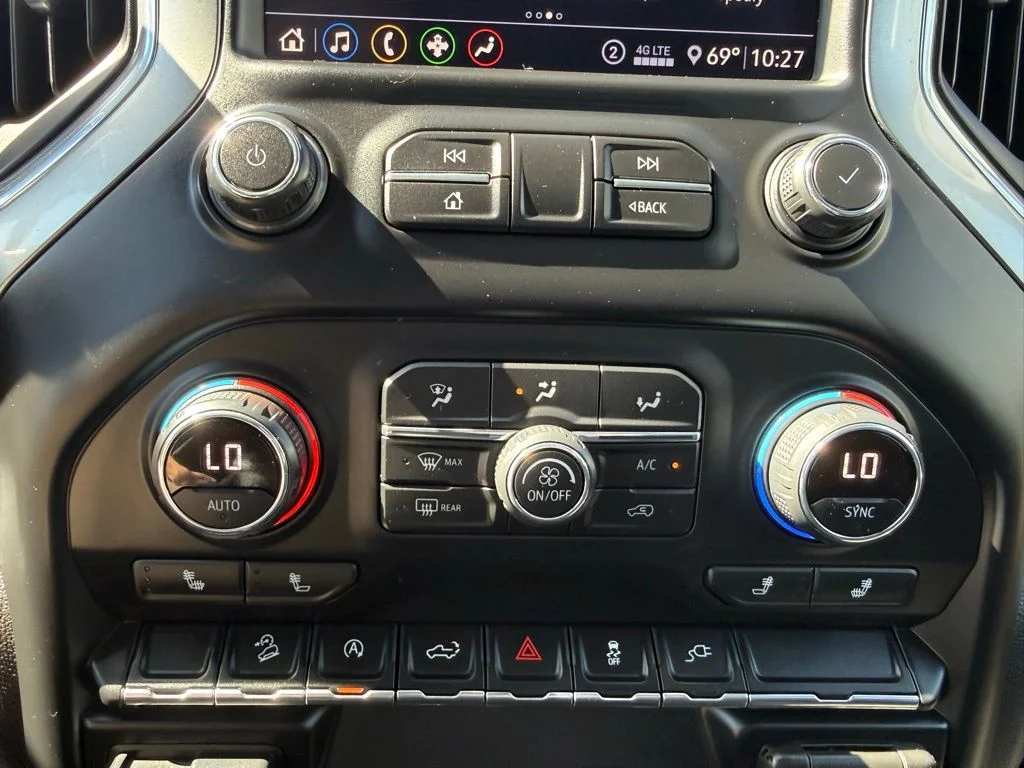 Used 2020 Black Chevrolet LT image 24
