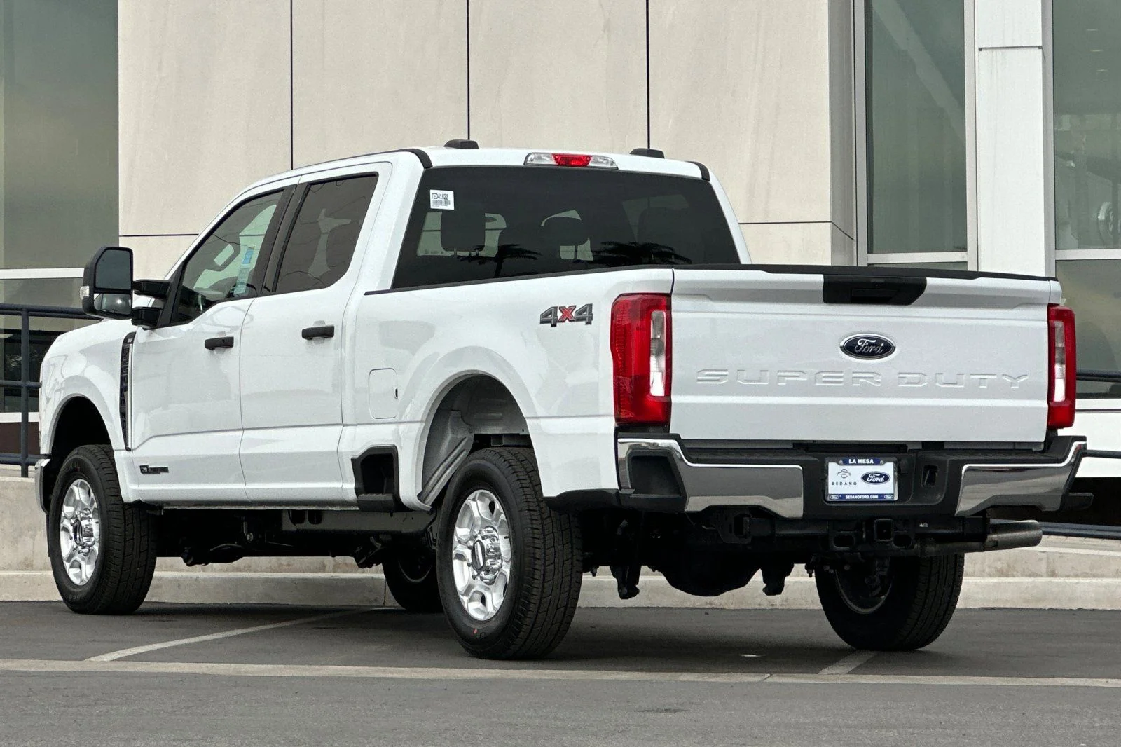 New 2026 Oxford White Ford F-250® XLT image 5