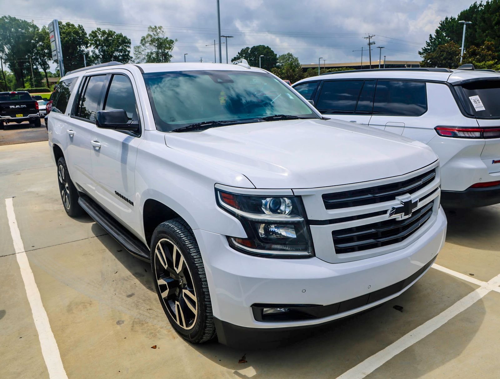 Used 2018 White Chevrolet LT image 1