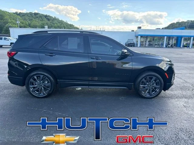 Used 2024 Mosaic Black Metallic Chevrolet RS image 7