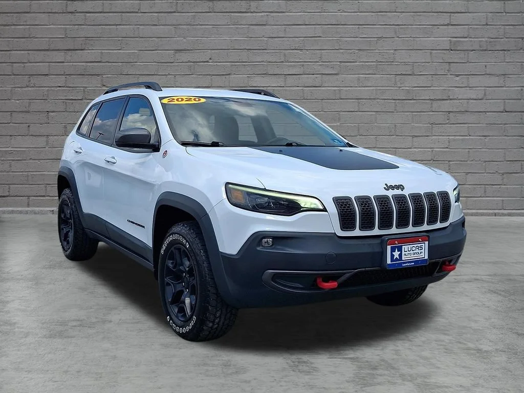 Used 2020 Bright White Clearcoat Jeep Trailhawk image 2