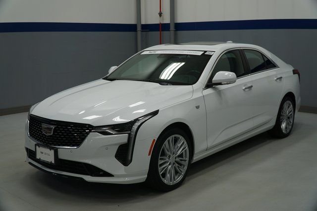 2023 Cadillac CT4
