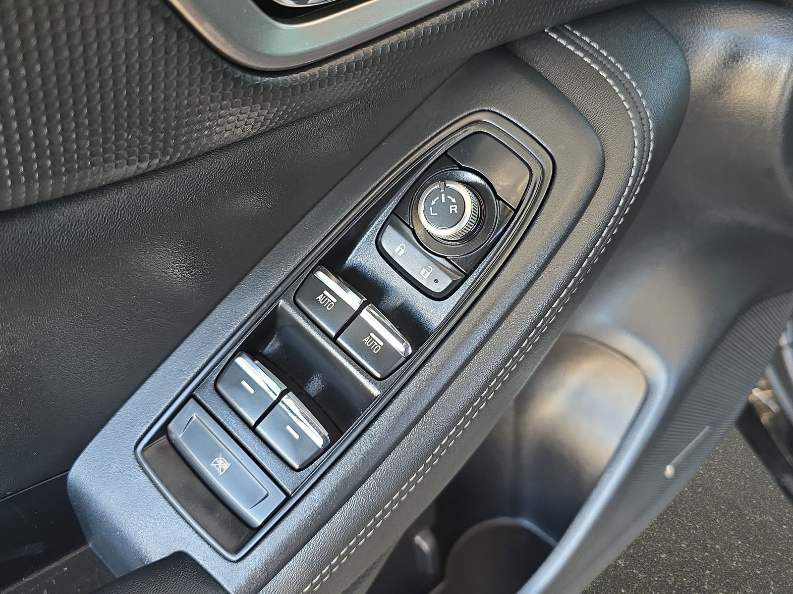 Used 2023 Black Subaru Touring image 28