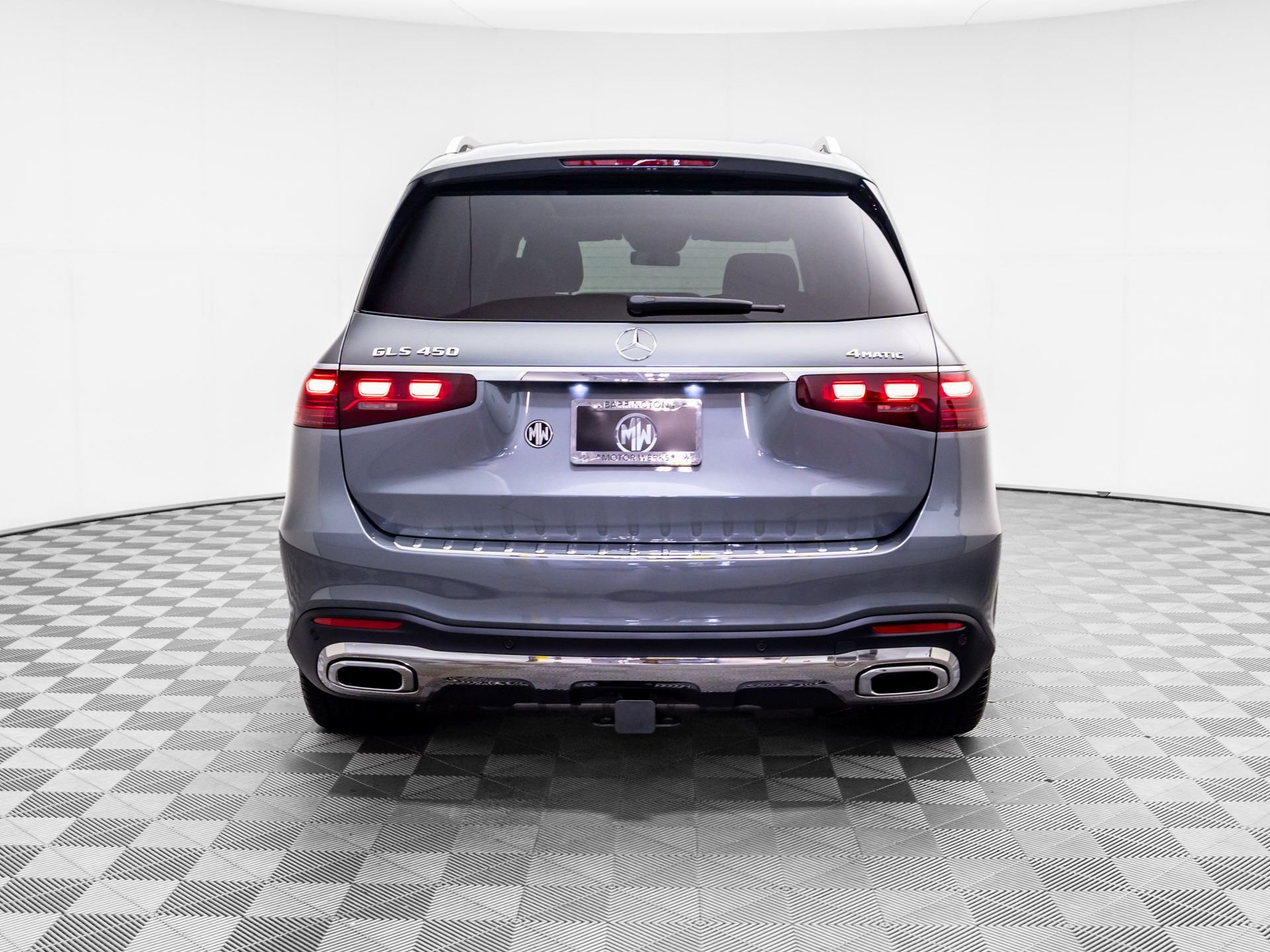 New 2026 Gray Mercedes-Benz GLS 450 image 4
