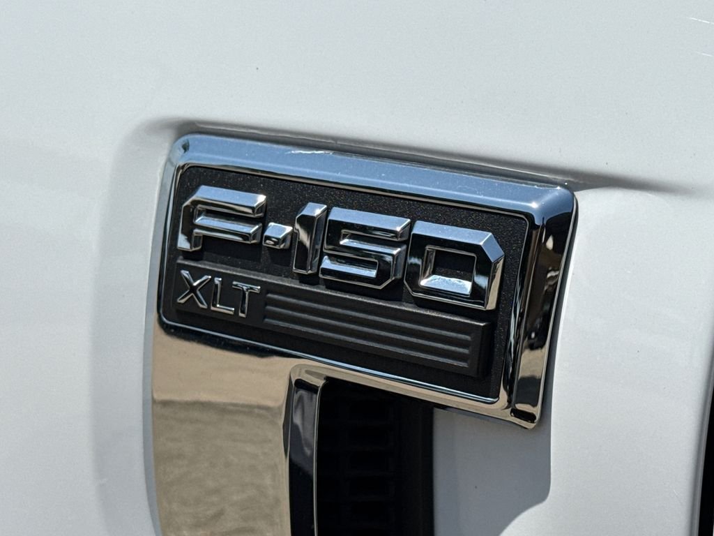 Used 2022 White Ford XLT image 10