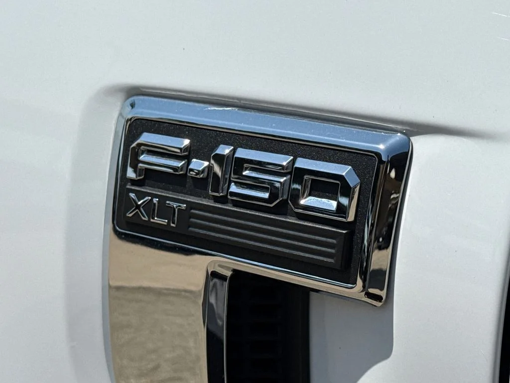 Used 2022 White Ford XLT image 10