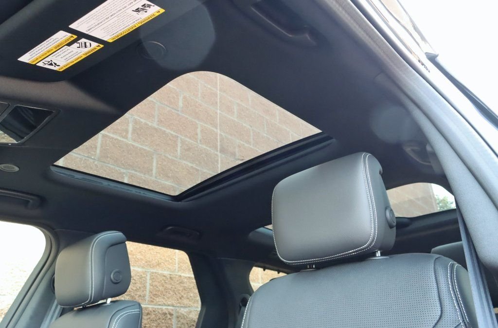Certified Used 2024 Black Land Rover Dynamic SE image 13