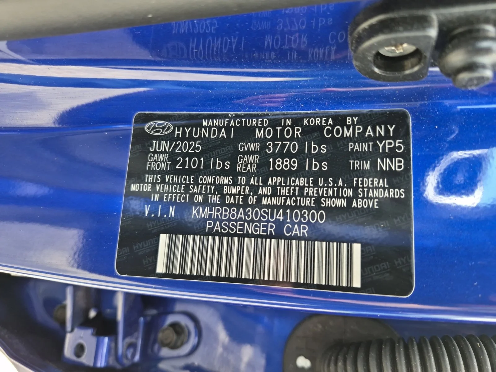 Used 2025 Intense Blue Hyundai SE image 25
