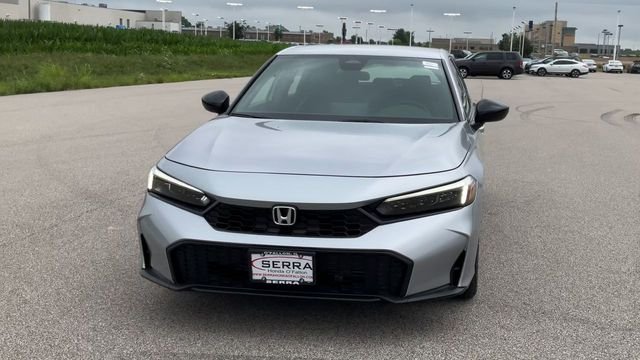 Used 2025 Solar Silver Metallic Honda Sport image 3