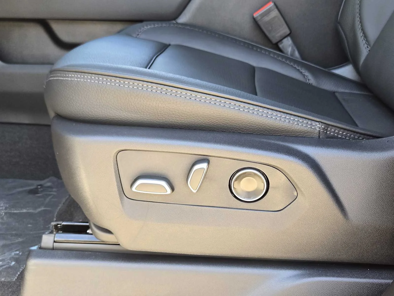 2026 GMC Sierra 2500HD Denali - Photo 16