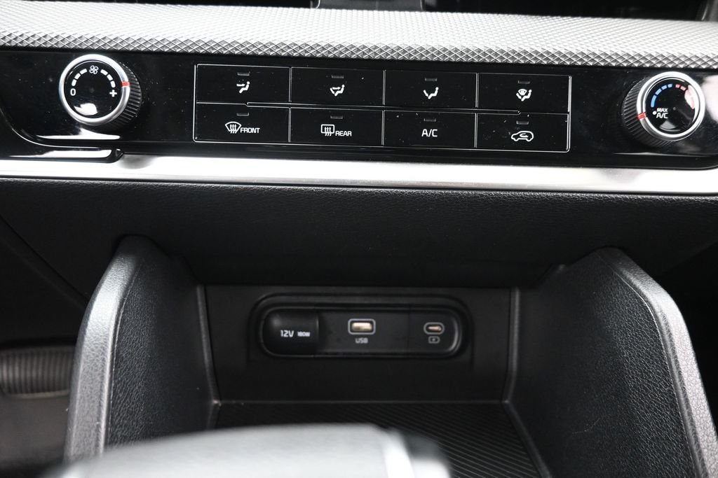 Used 2023 Black Kia LX image 19