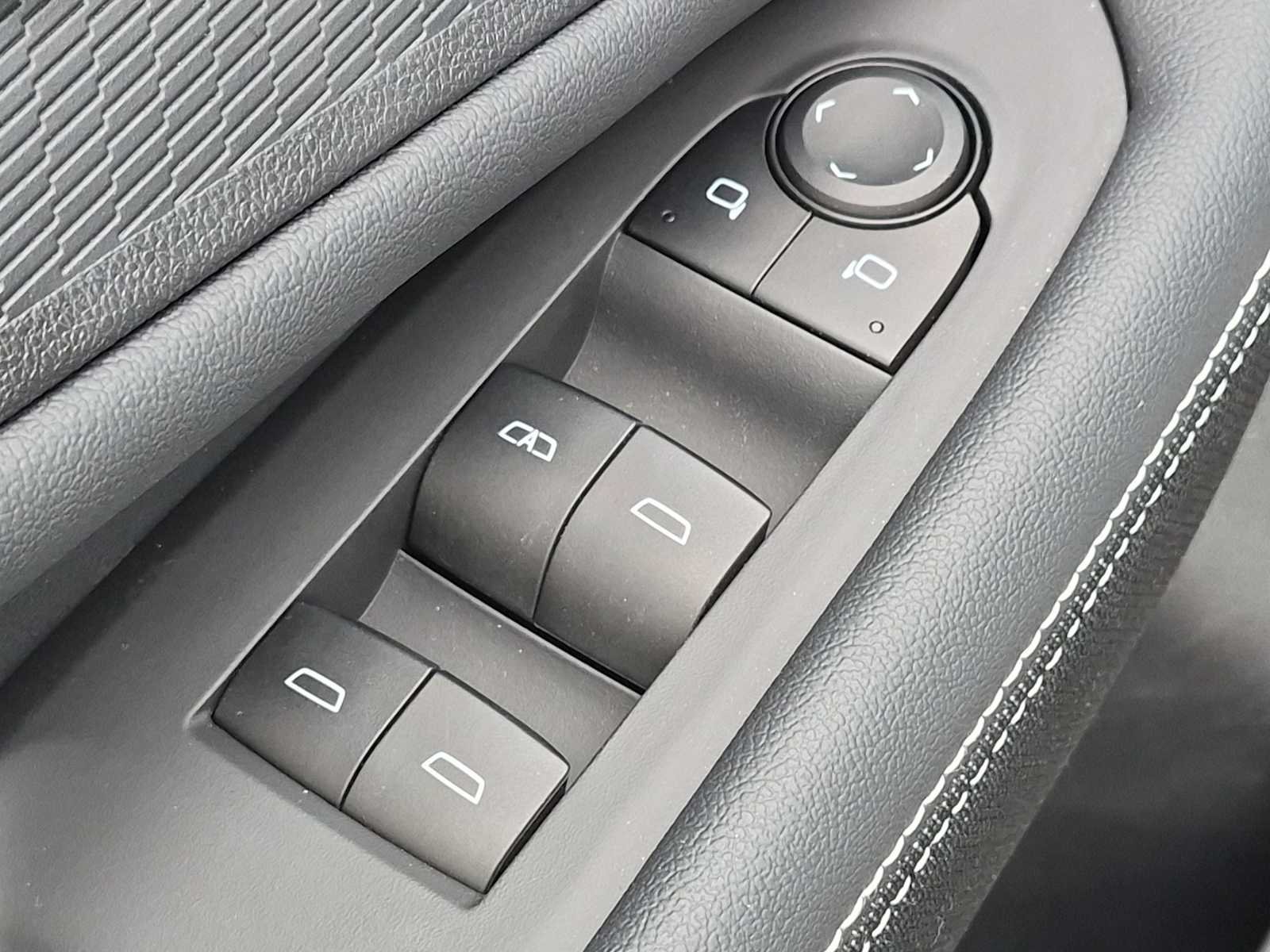 2026 Chevrolet Blazer EV LT - Photo 11
