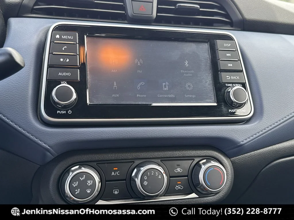 Used 2023 Silver Nissan 1.6 SV image 34