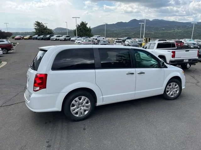 Used 2019 White Knuckle Clearcoat Dodge SE image 7