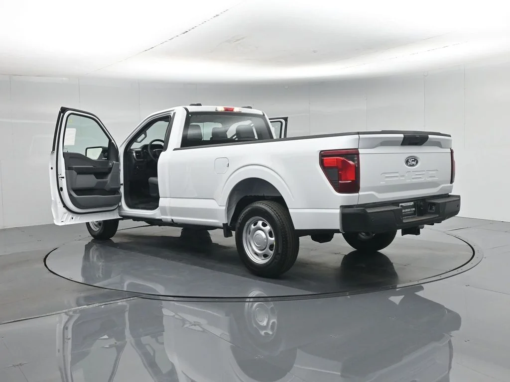 New 2026 White Ford XL image 25
