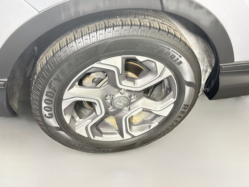 Used 2017 Lunar Silver Metallic Honda EX image 29